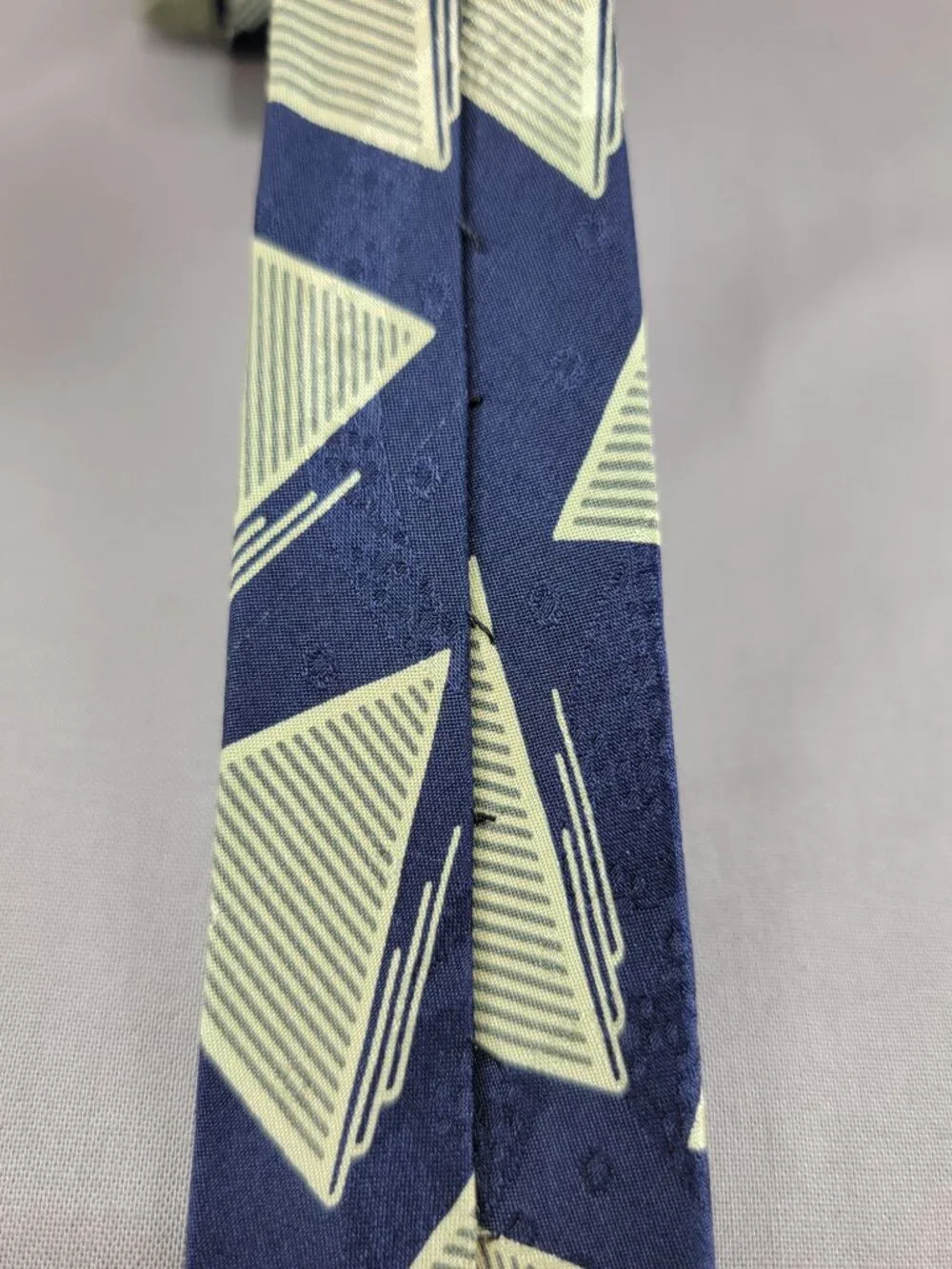 Vtg Robert Talbott Best of Class Silk Necktie Tie Mens Navy Green Geometric USA